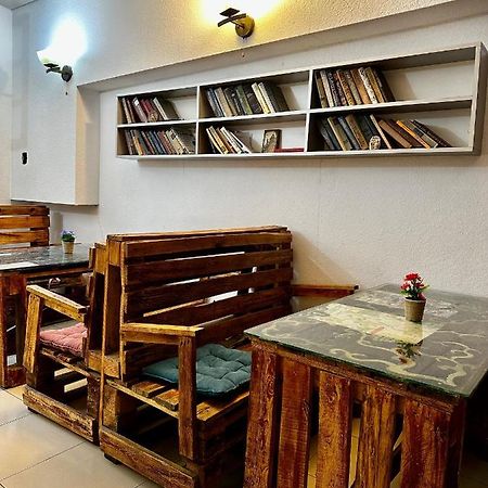 Lucas Hotel Tbilisi ภายนอก รูปภาพ