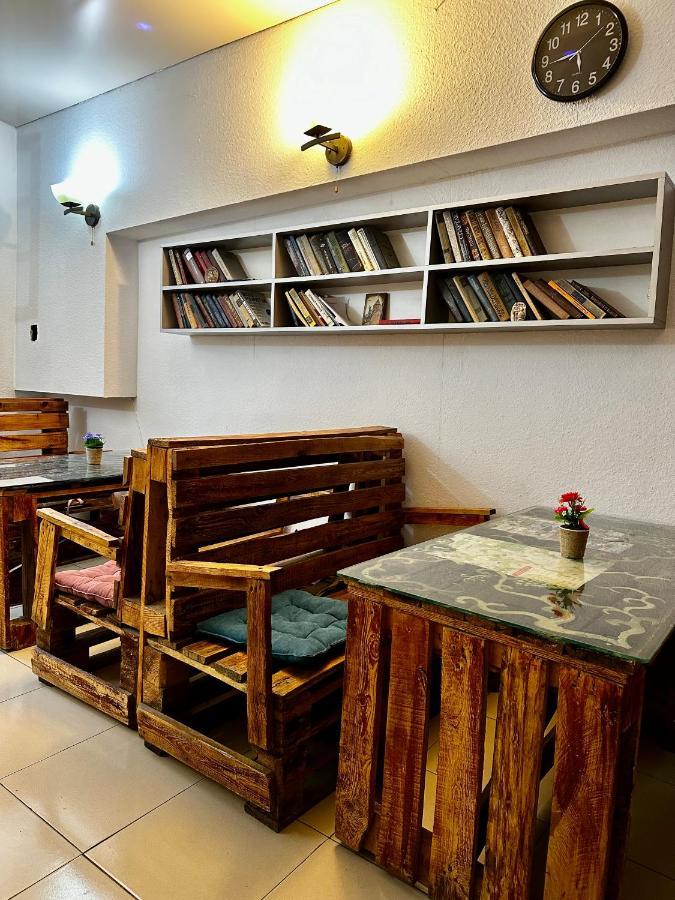Lucas Hotel Tbilisi ภายนอก รูปภาพ
