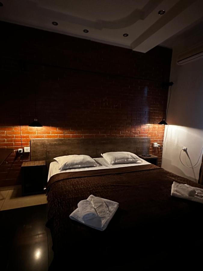 Lucas Hotel Tbilisi ภายนอก รูปภาพ